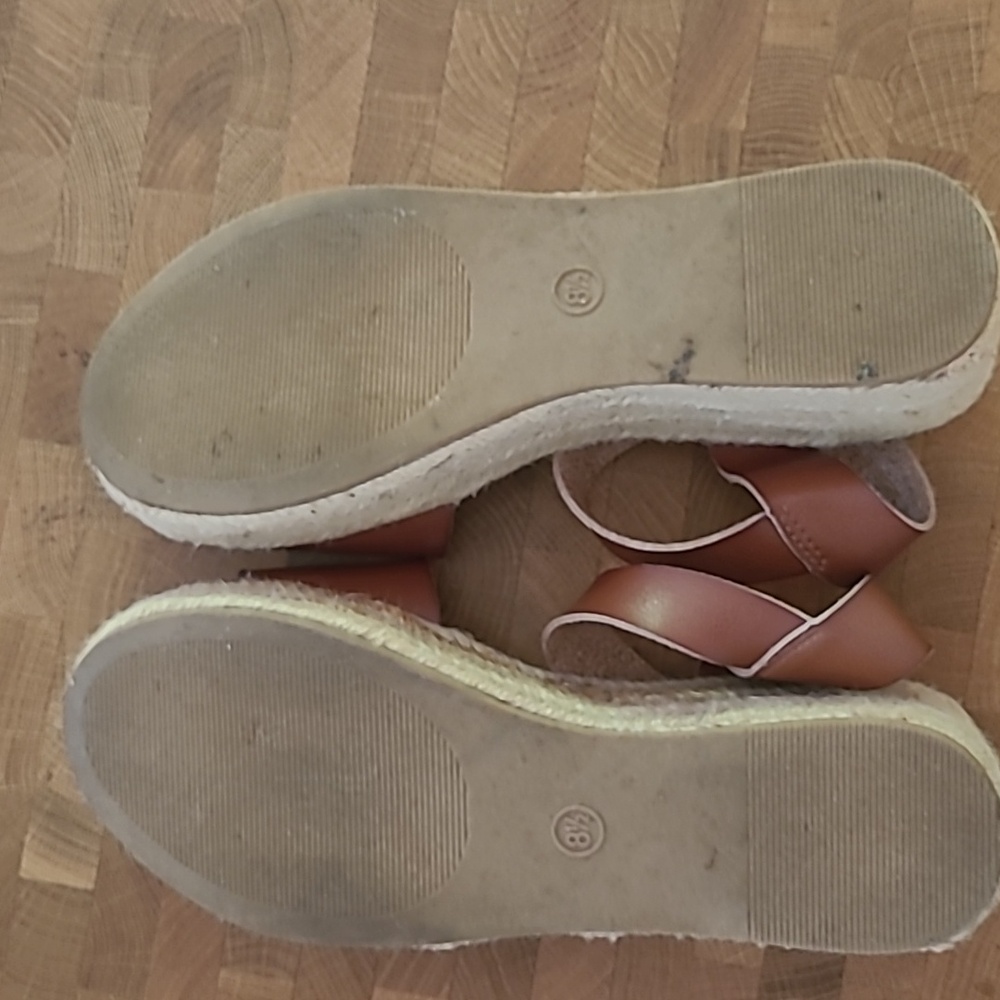 Universal Thread 2 Inch Platform Sandals Size 8 1… - image 7